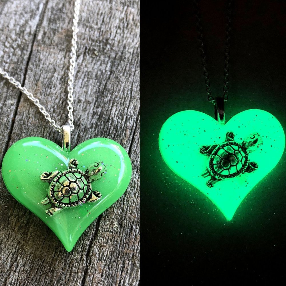 Turtle Glow in the dark heart
